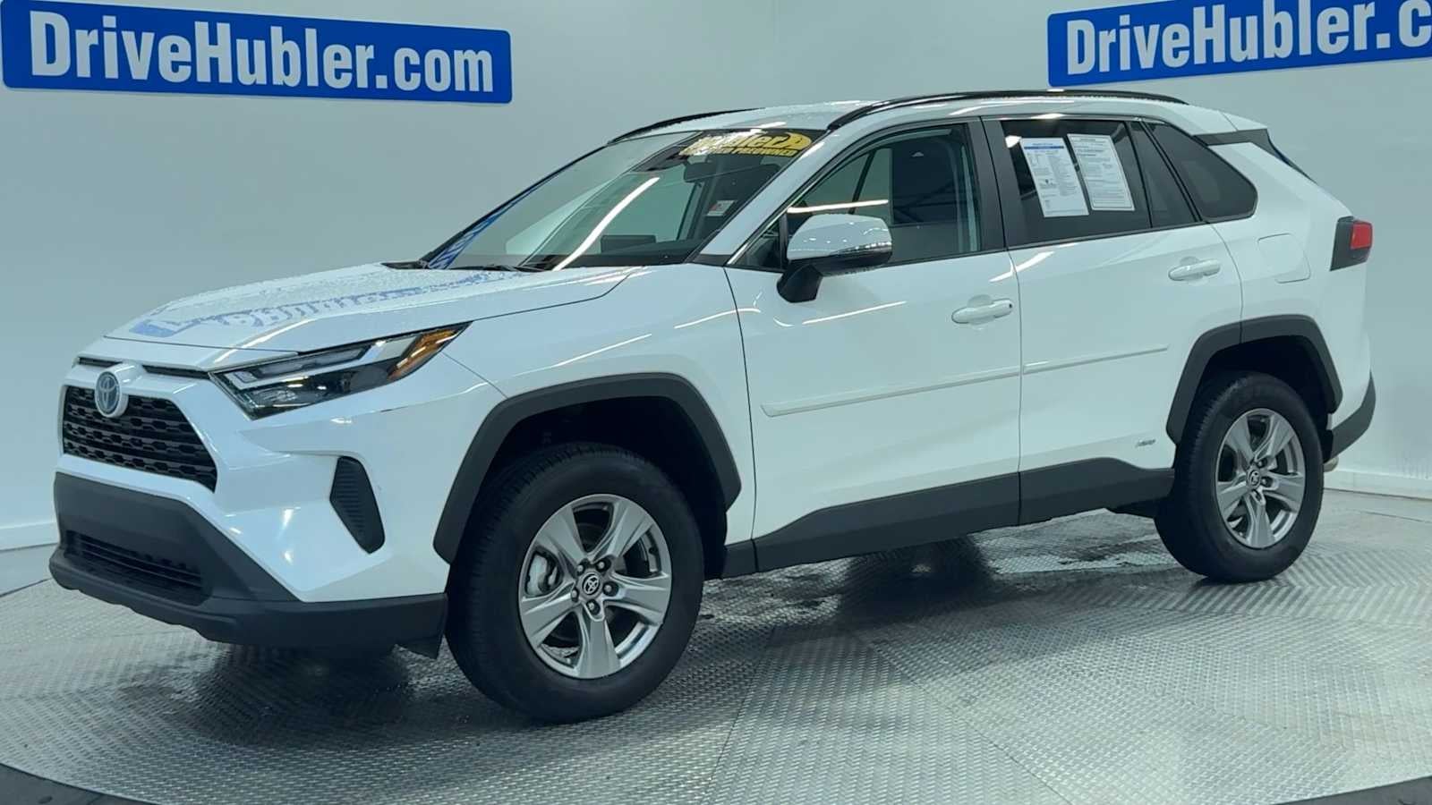 2024 Toyota RAV4 Hybrid LE