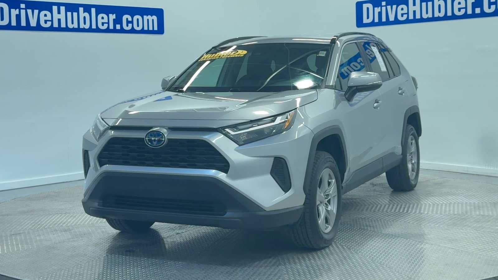 2024 Toyota RAV4 Hybrid LE