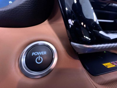 2025 Toyota Highlander Hybrid Platinum