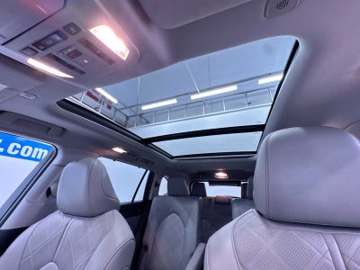 2025 Toyota Highlander Platinum