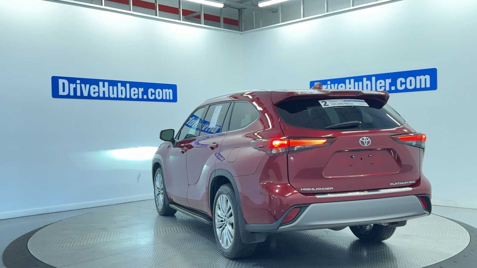 2025 Toyota Highlander Platinum