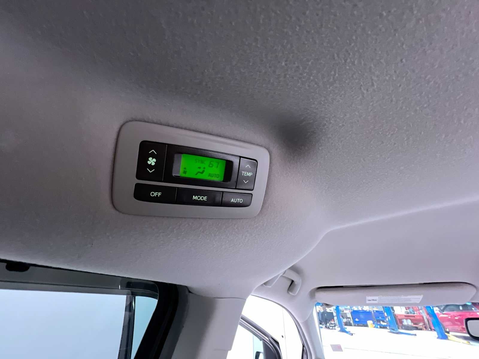 2013 Toyota Sienna LE