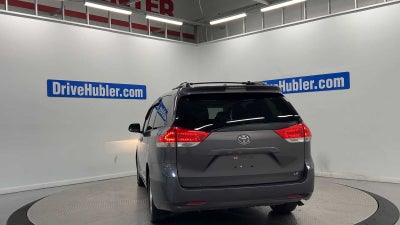 2013 Toyota Sienna LE