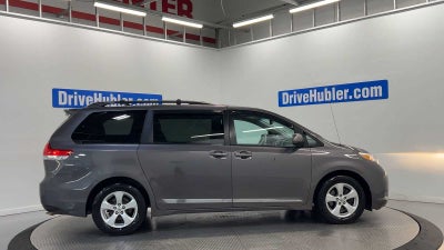 2013 Toyota Sienna LE