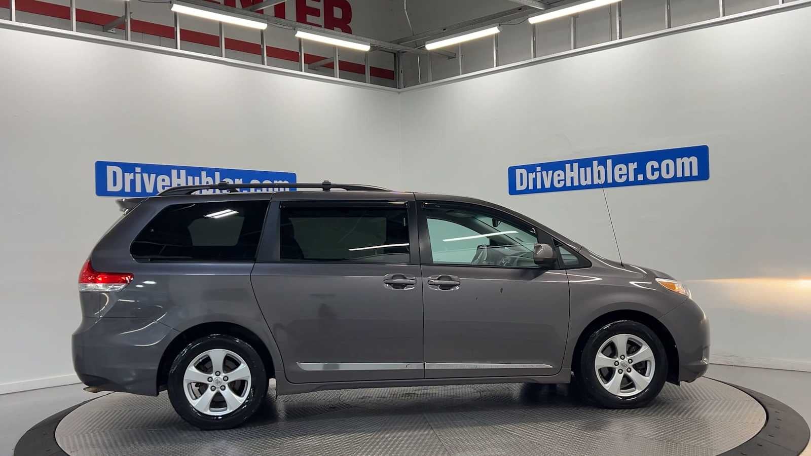 2013 Toyota Sienna LE