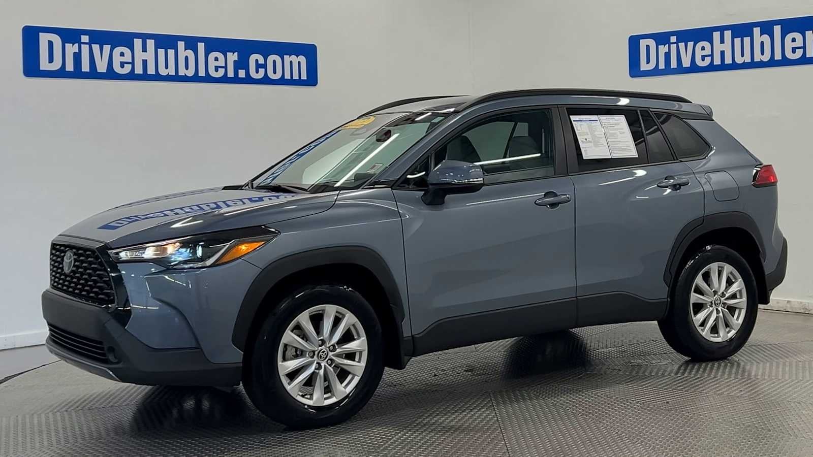 2023 Toyota Corolla Cross LE