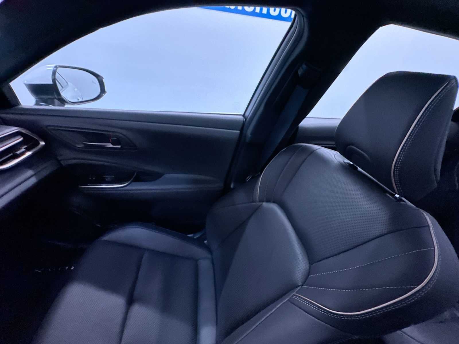 2024 Toyota Crown Platinum