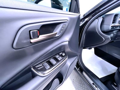 2024 Toyota Crown Platinum
