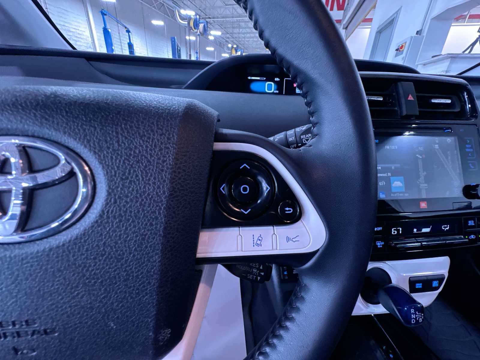 2017 Toyota Prius Four Touring
