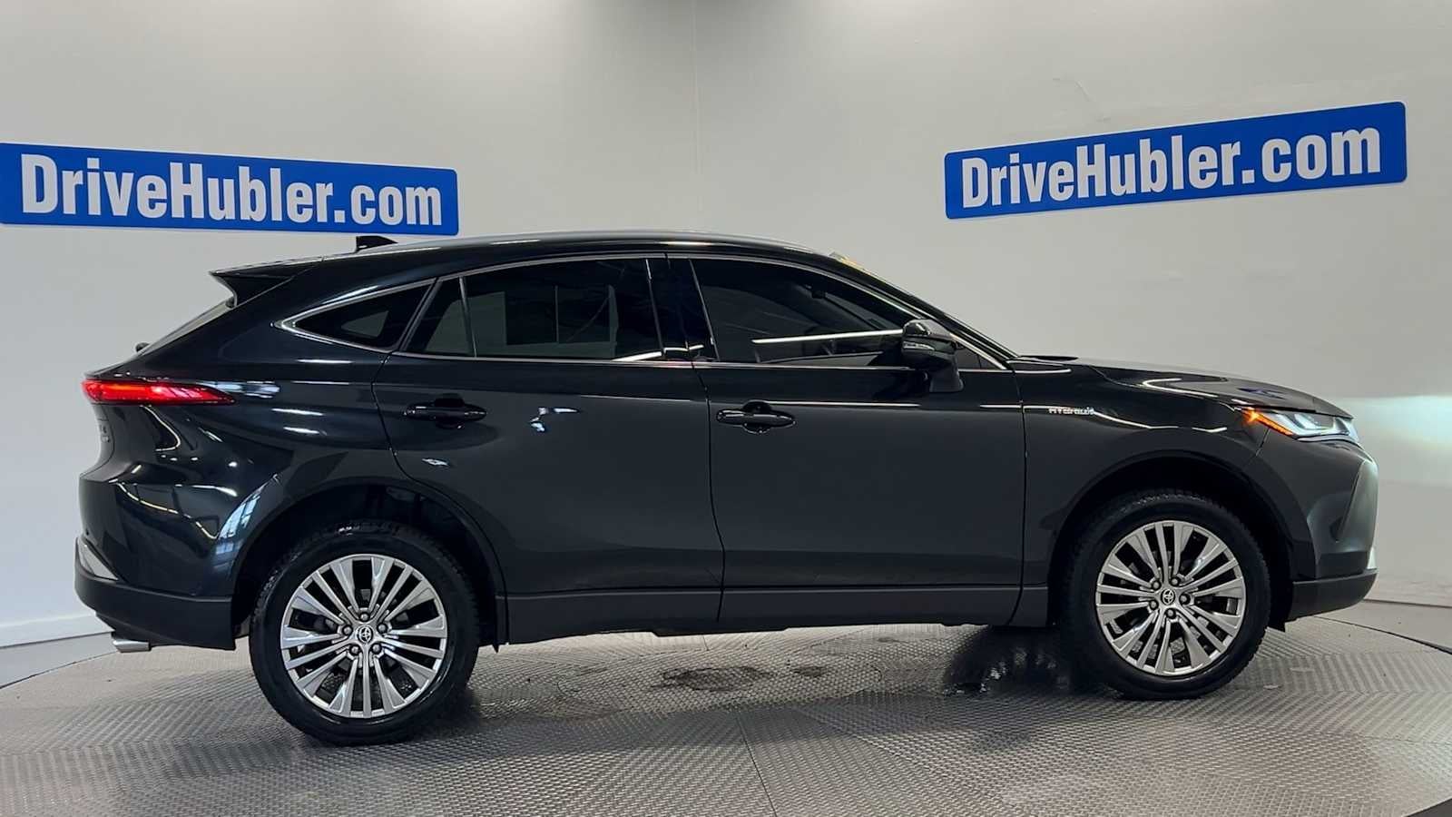2021 Toyota Venza XLE