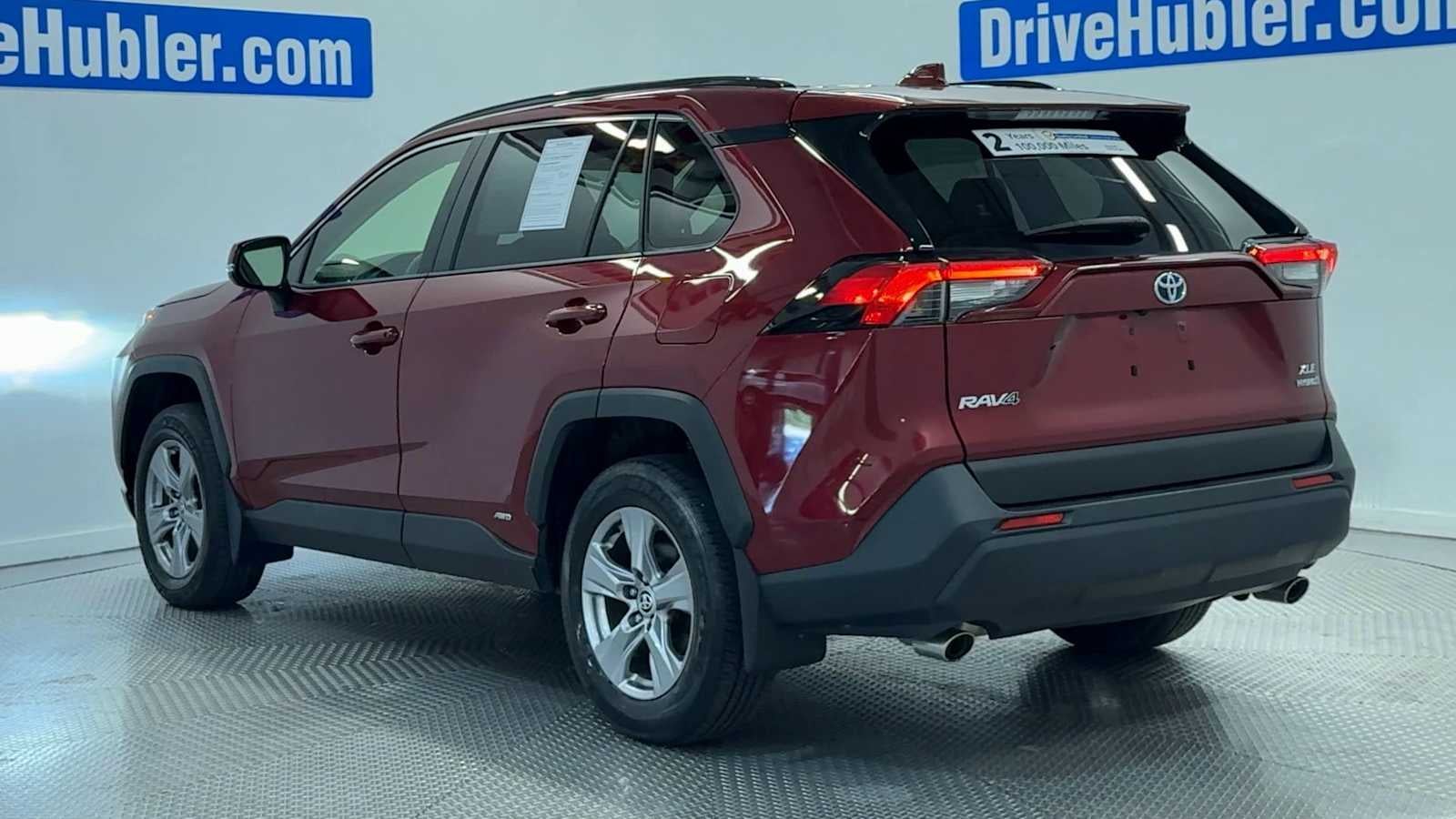 2022 Toyota RAV4 Hybrid XLE