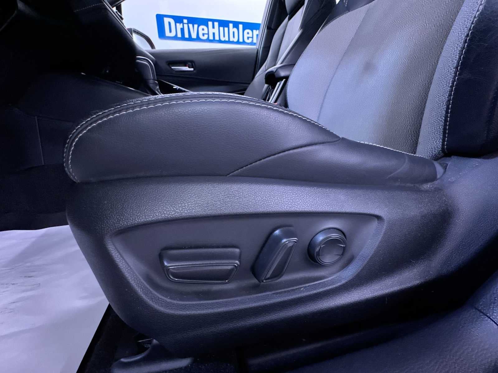 2023 Toyota Corolla Hatchback XSE
