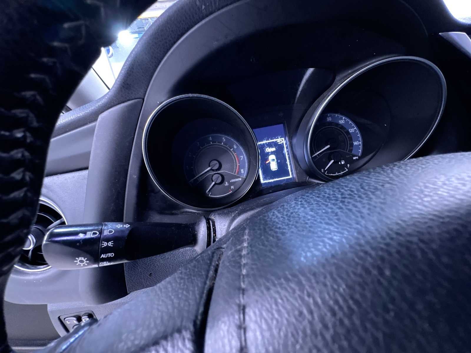 2017 Toyota Corolla iM CVT (Natl)