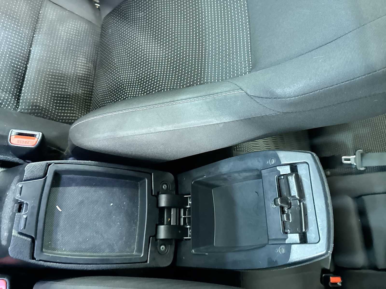 2017 Toyota Corolla iM CVT (Natl)