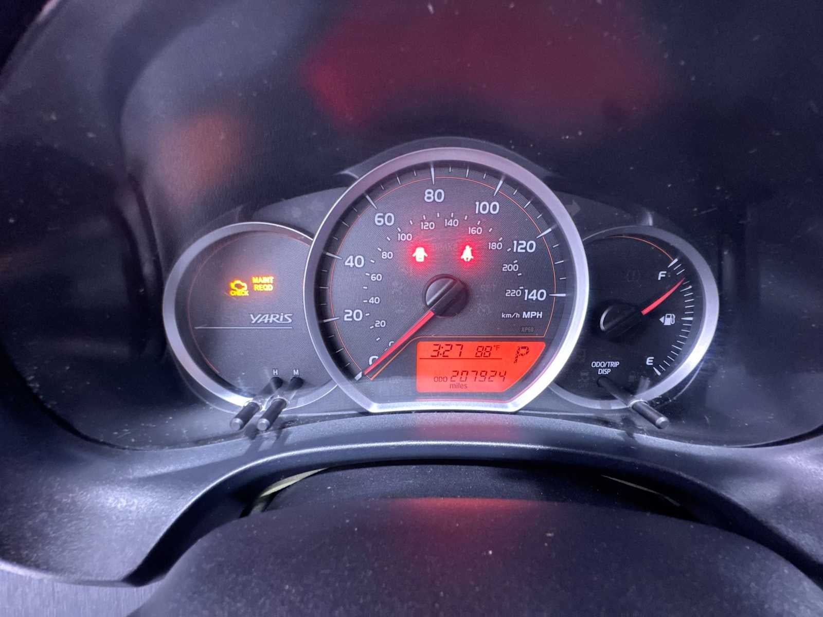 2014 Toyota Yaris L