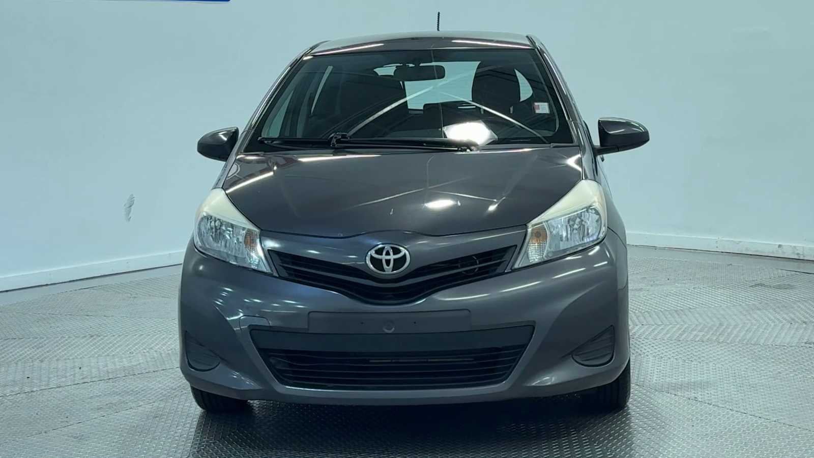2014 Toyota Yaris L