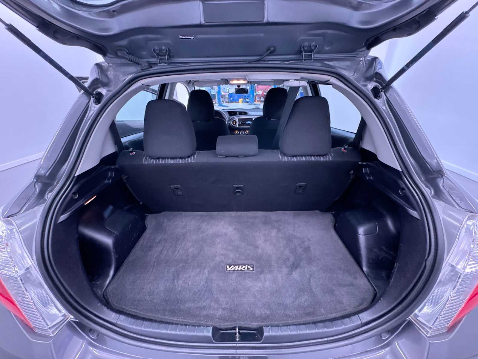 2014 Toyota Yaris L