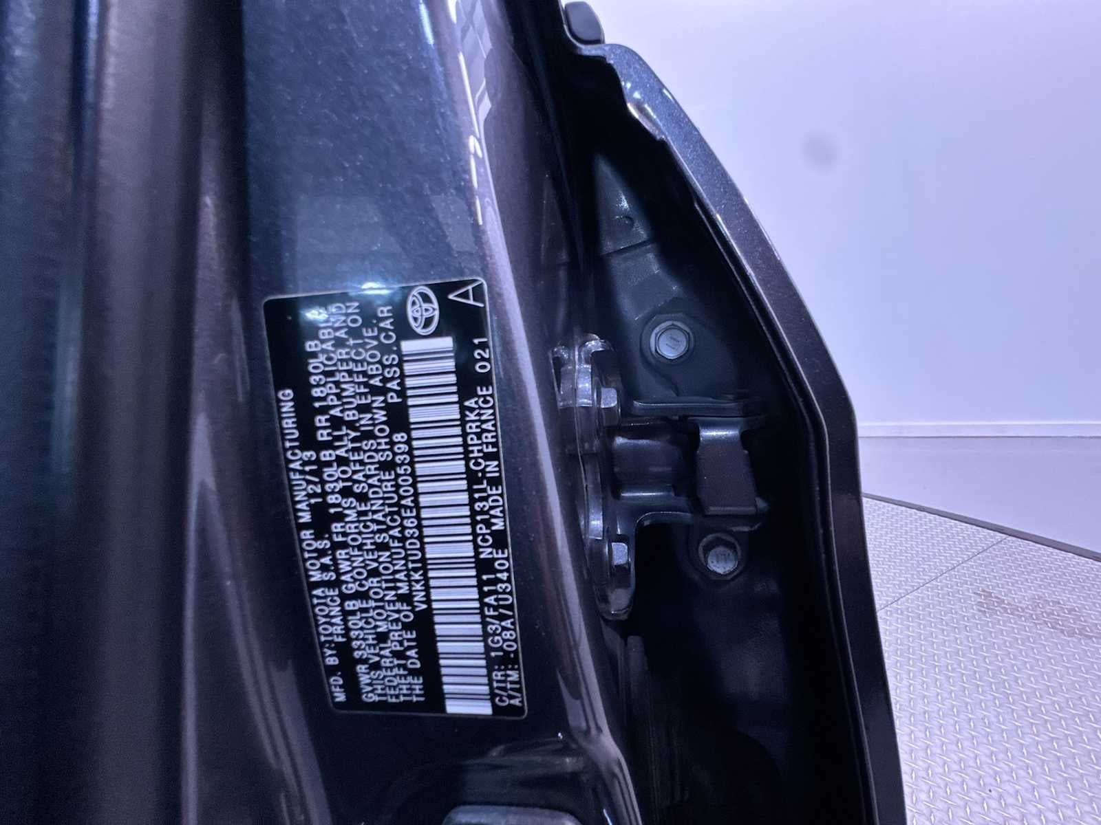 2014 Toyota Yaris L