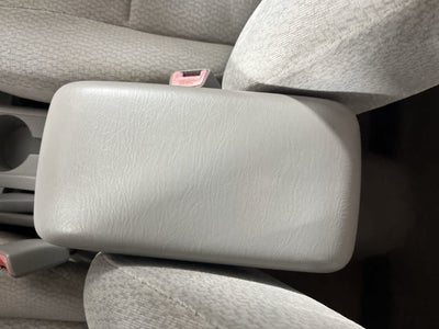 2004 Toyota Corolla LE