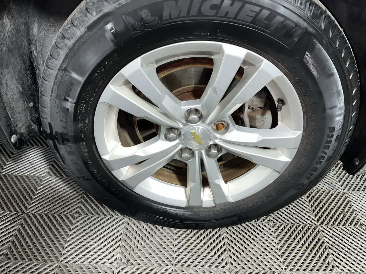 2011 Chevrolet Equinox LT w/1LT