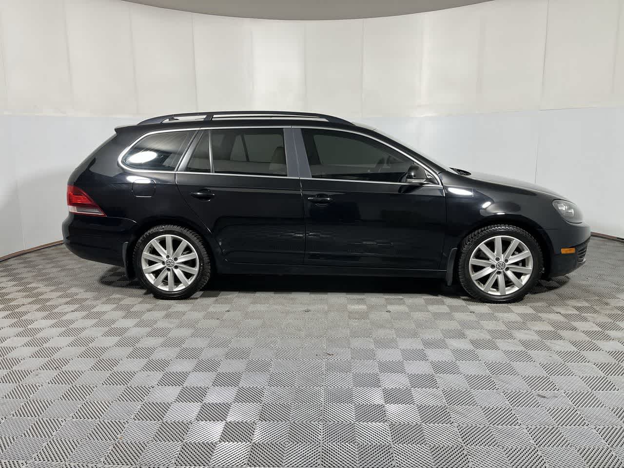 2014 Volkswagen Jetta TDI w/Sunroof & Nav