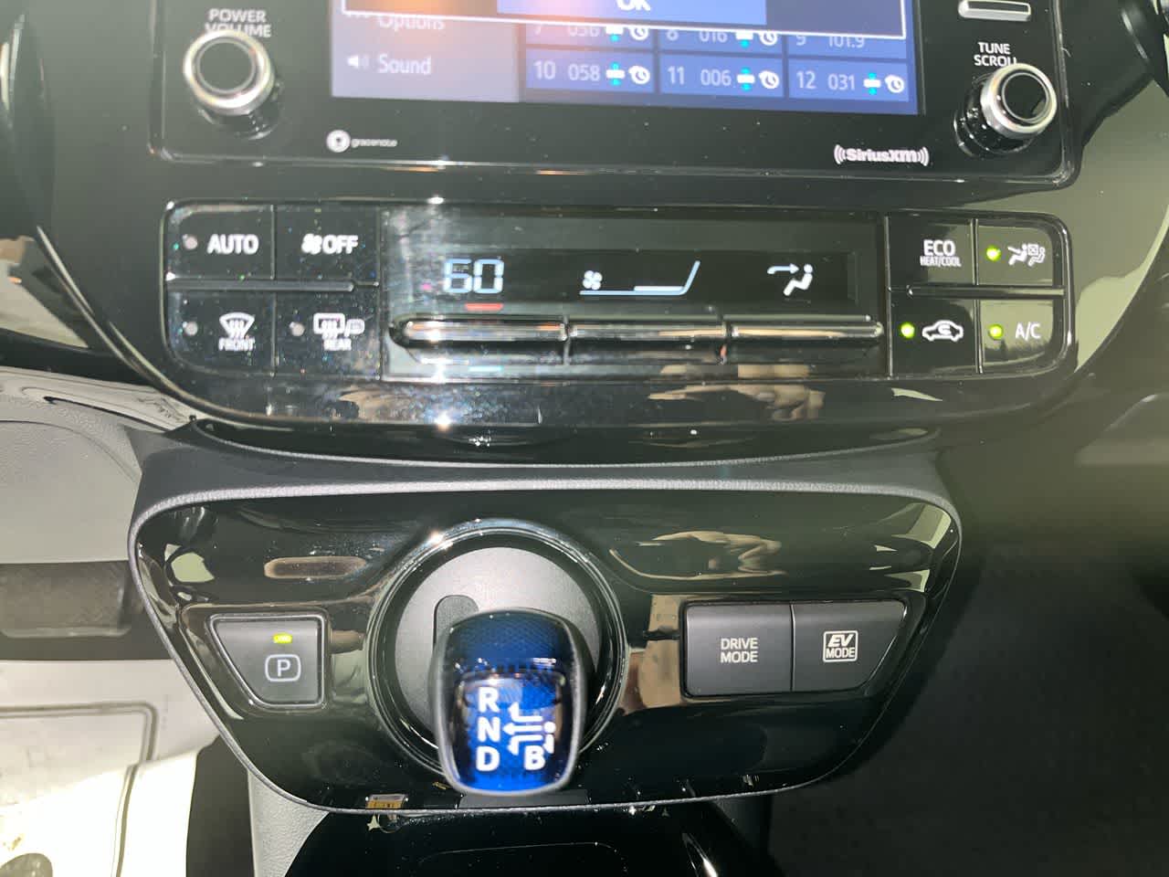 2021 Toyota Prius XLE