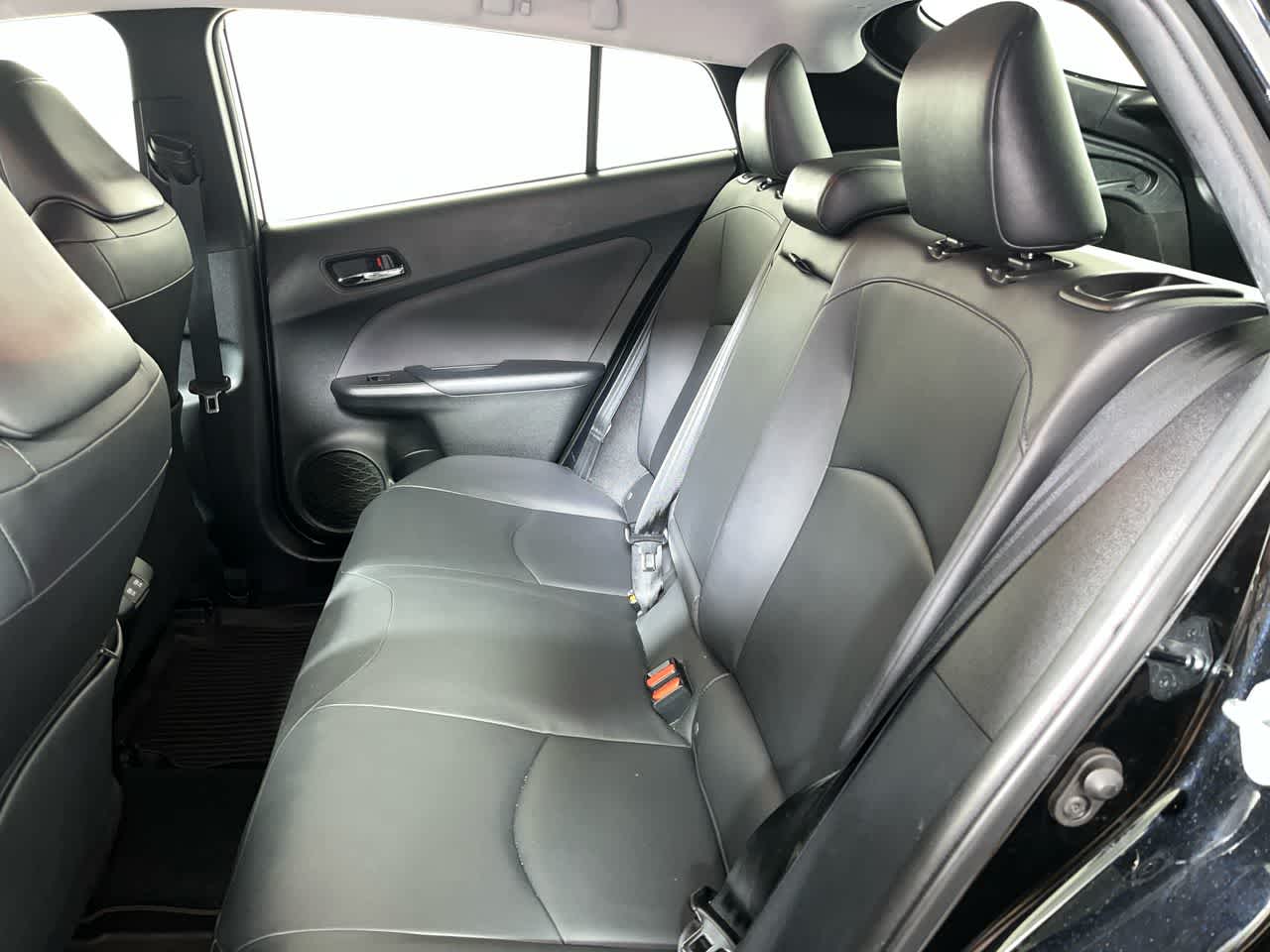 2021 Toyota Prius XLE
