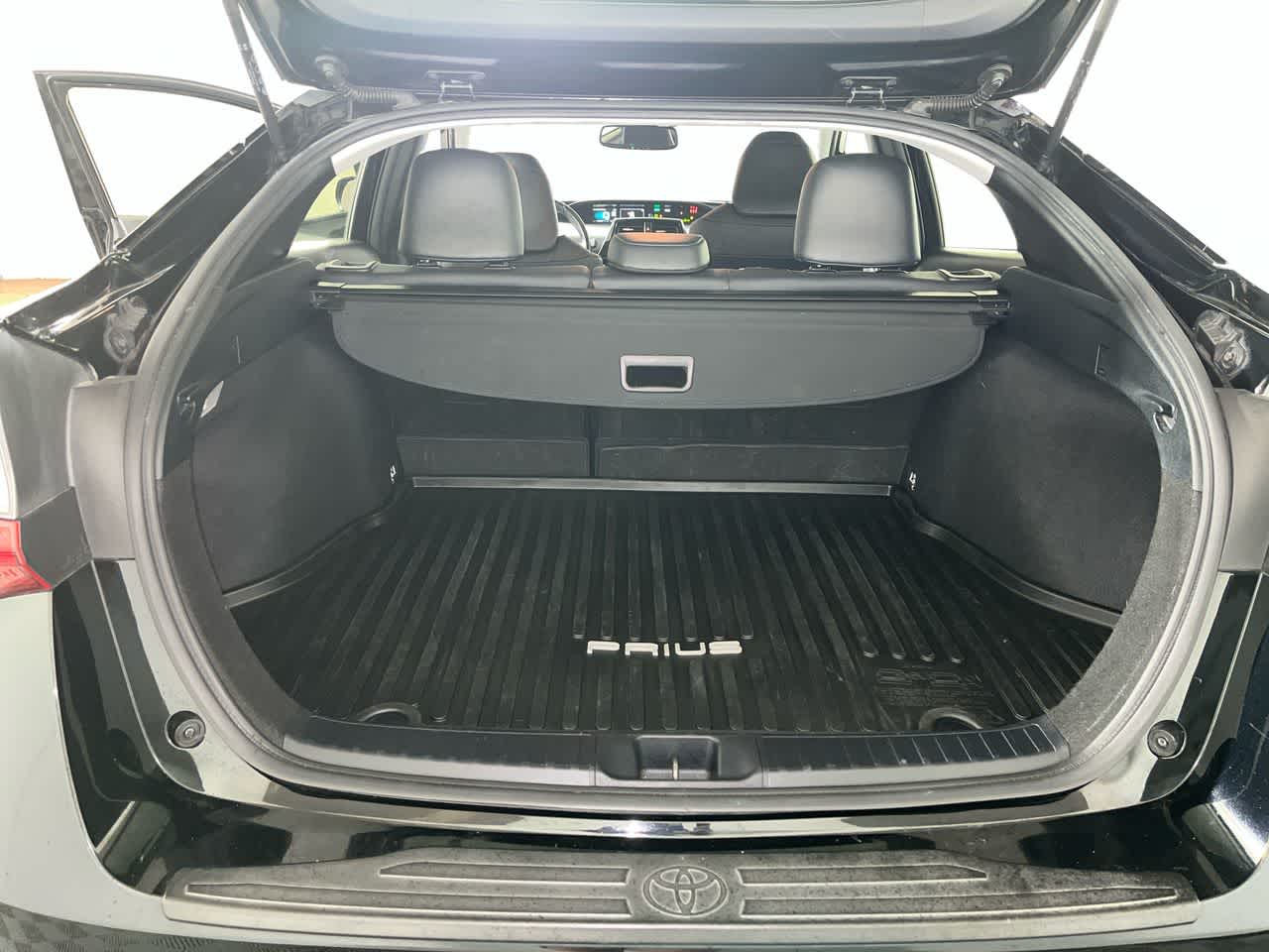 2021 Toyota Prius XLE
