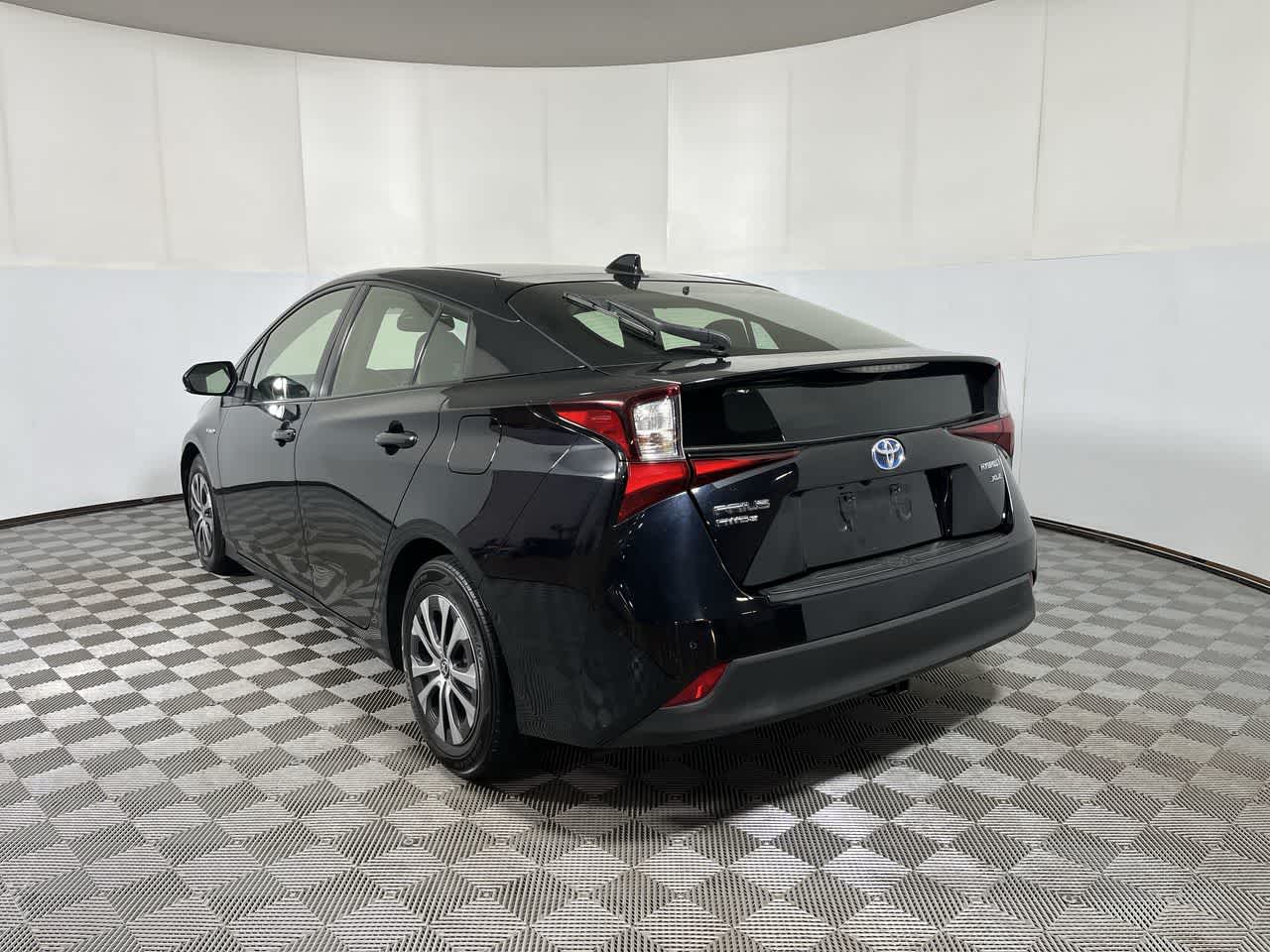 2021 Toyota Prius XLE