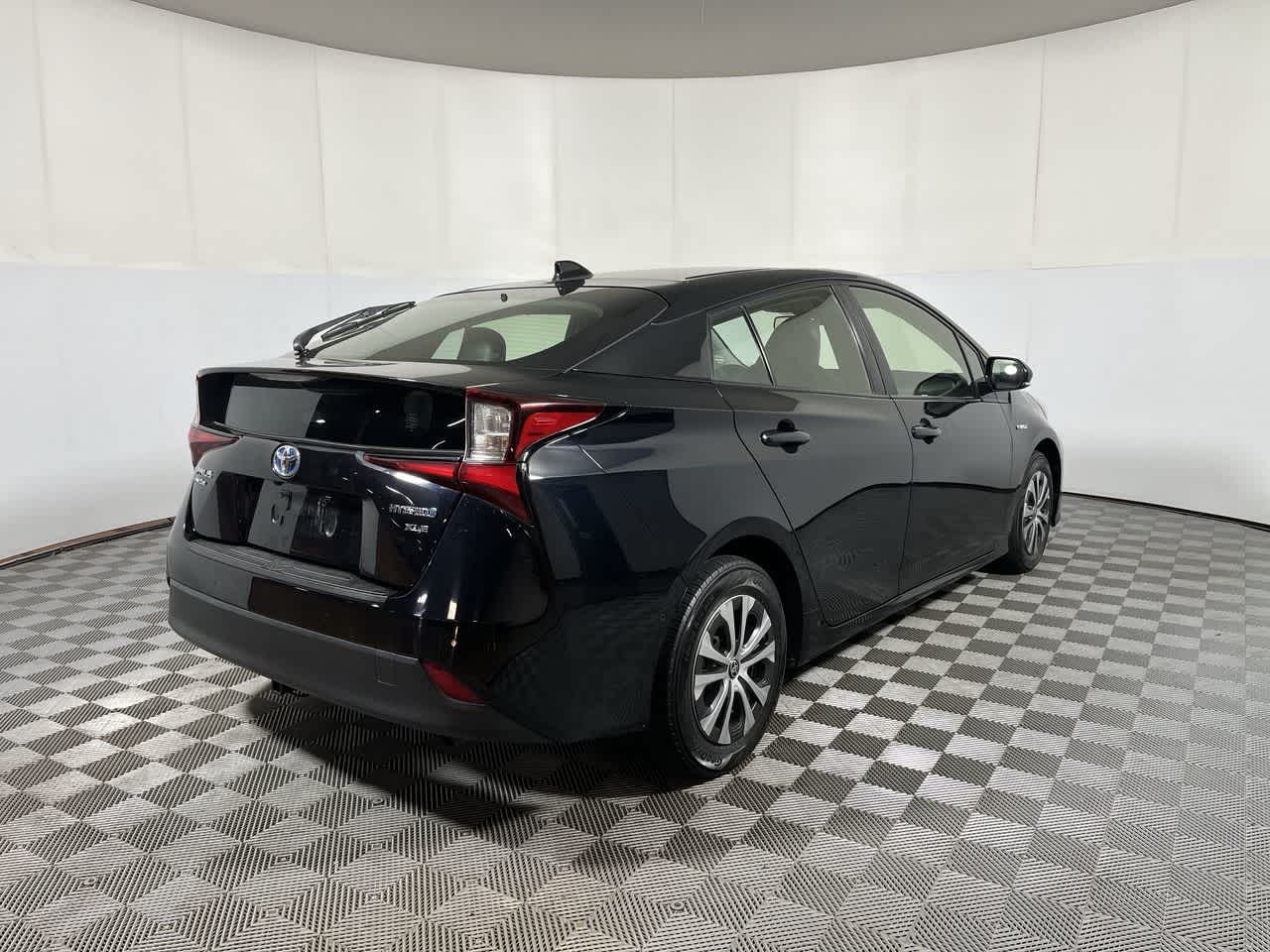 2021 Toyota Prius XLE