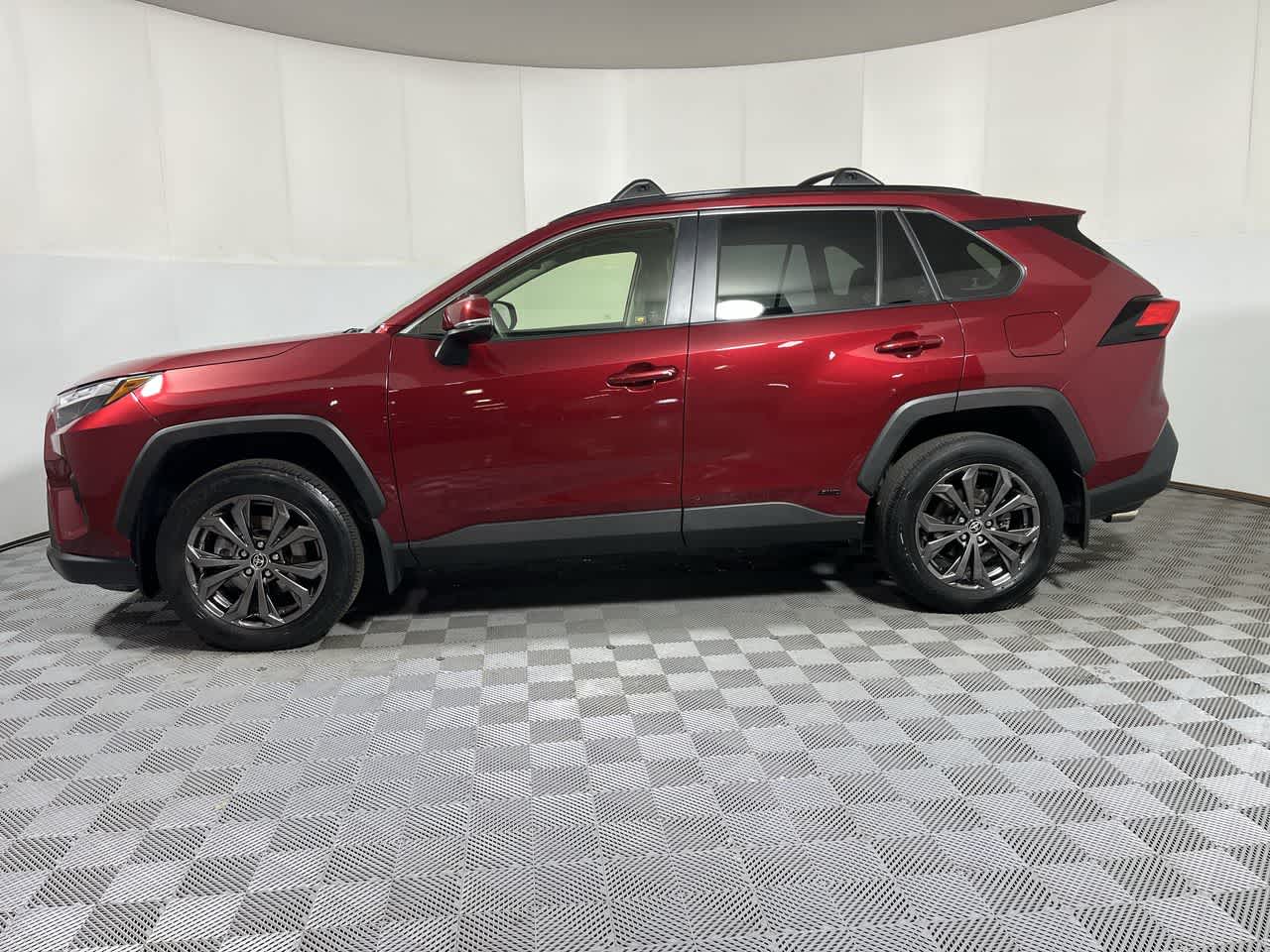 2022 Toyota RAV4 Hybrid XLE Premium