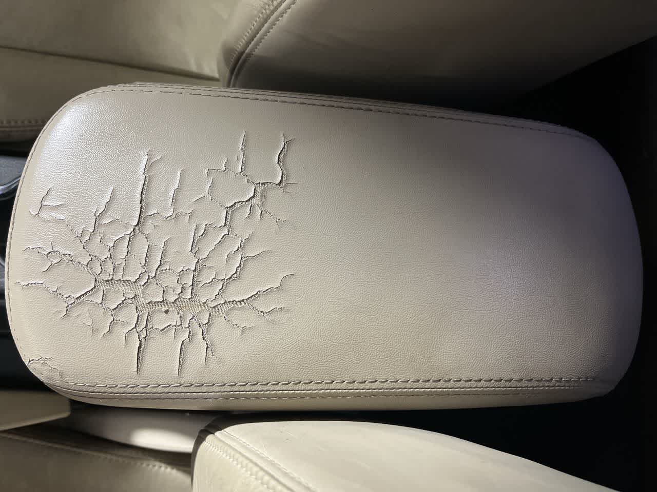 2012 Chrysler 200 Limited