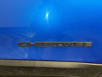 2023 Jeep Cherokee Altitude Lux