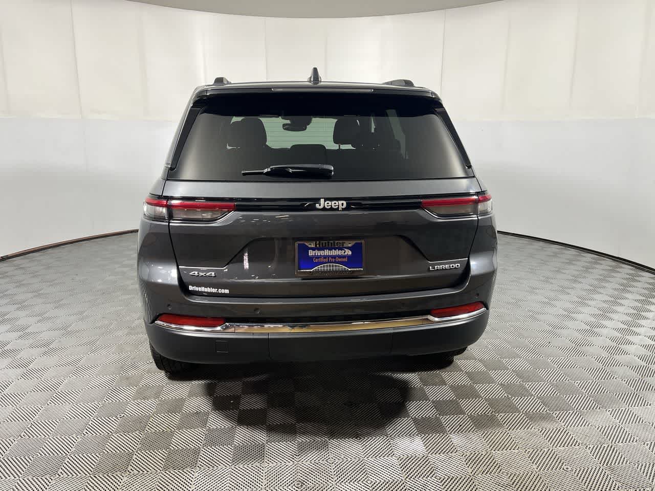 2024 Jeep Grand Cherokee Laredo