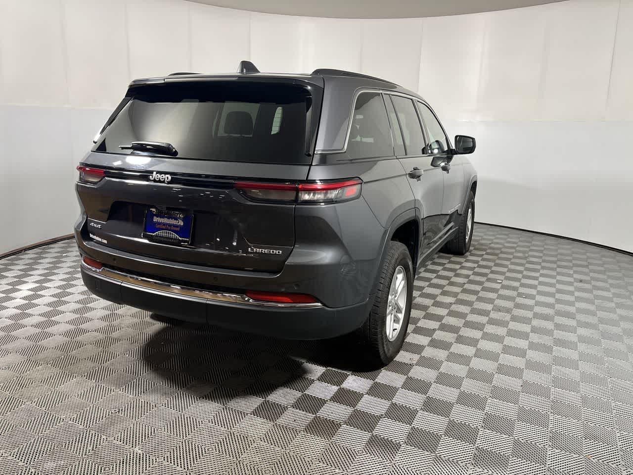 2024 Jeep Grand Cherokee Laredo