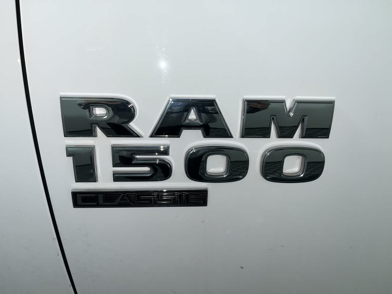 2024 RAM 1500 Classic SLT