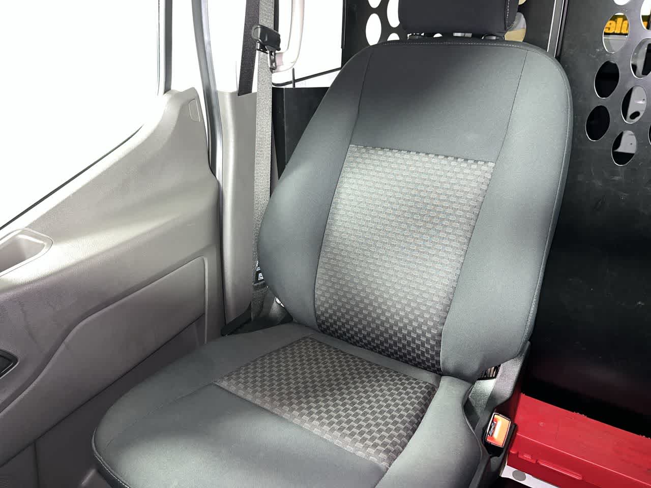 2025 Ford Transit Cargo Van T-250 130" Low Rf 9070 GVWR RWD