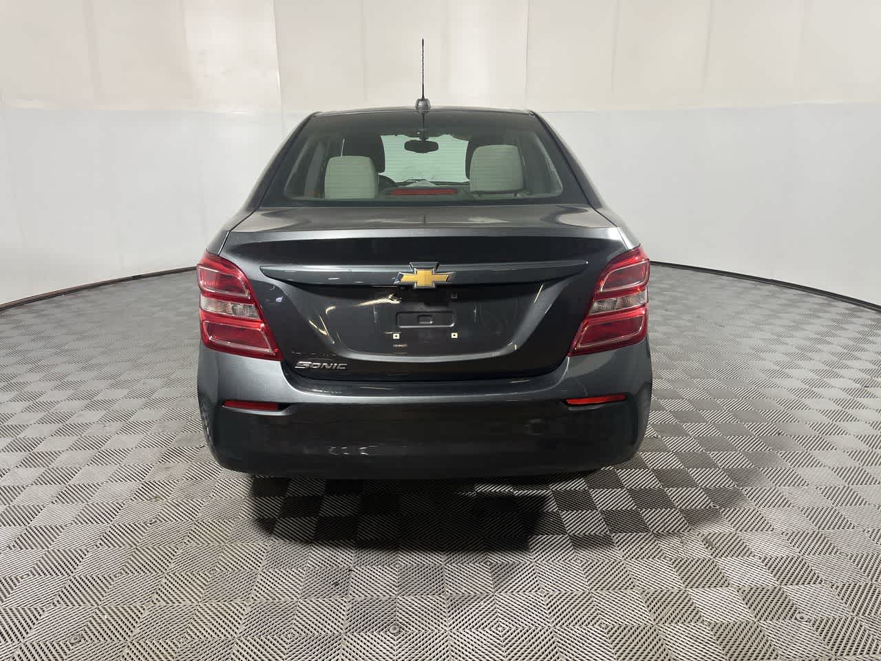 2017 Chevrolet Sonic LS