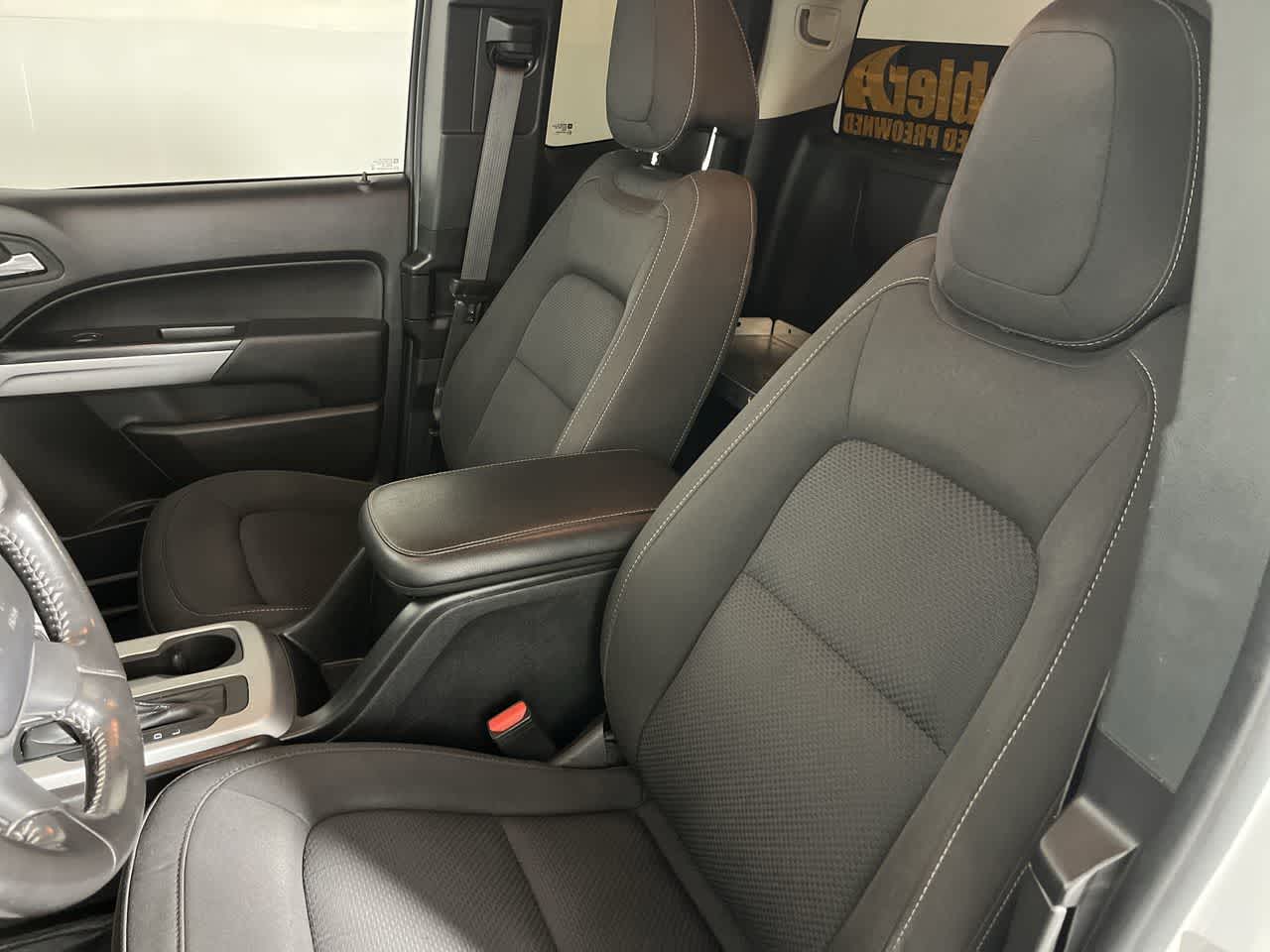 2022 Chevrolet Colorado 2WD LT