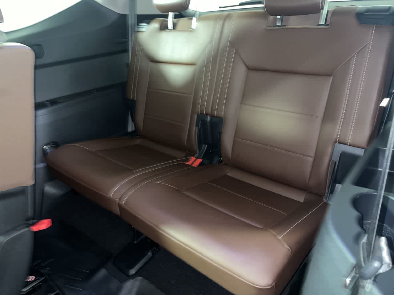 2021 Volkswagen Atlas 3.6L V6 SE w/Technology R-Line