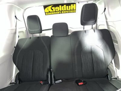 2024 Chrysler Voyager LX