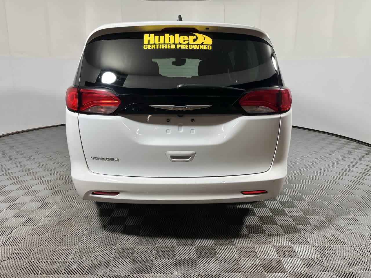 2024 Chrysler Voyager LX