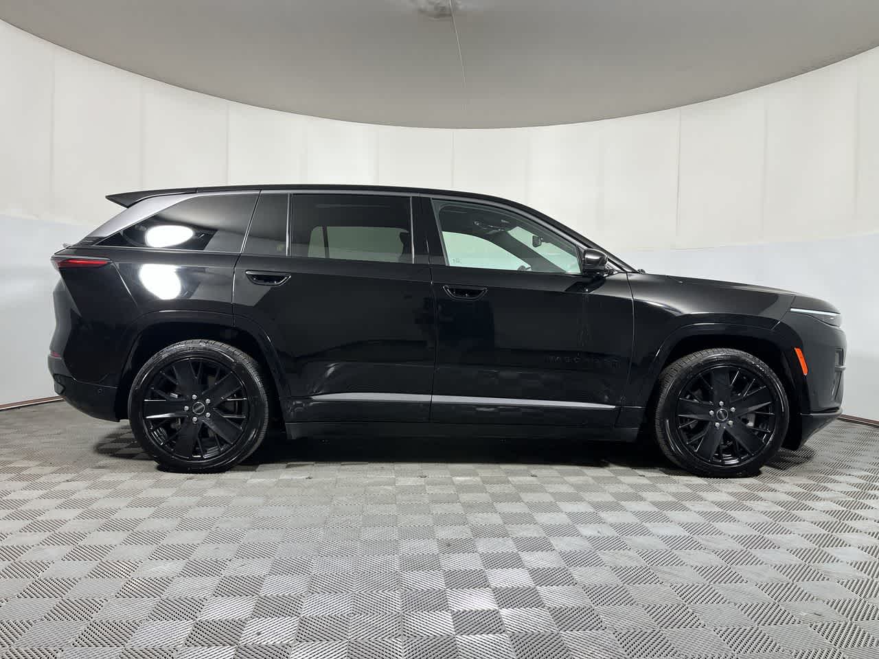 2024 Jeep Wagoneer S Launch Edition