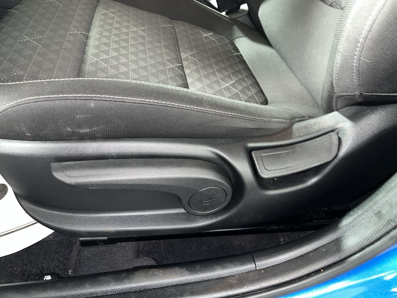 2023 Kia Rio 5-Door S