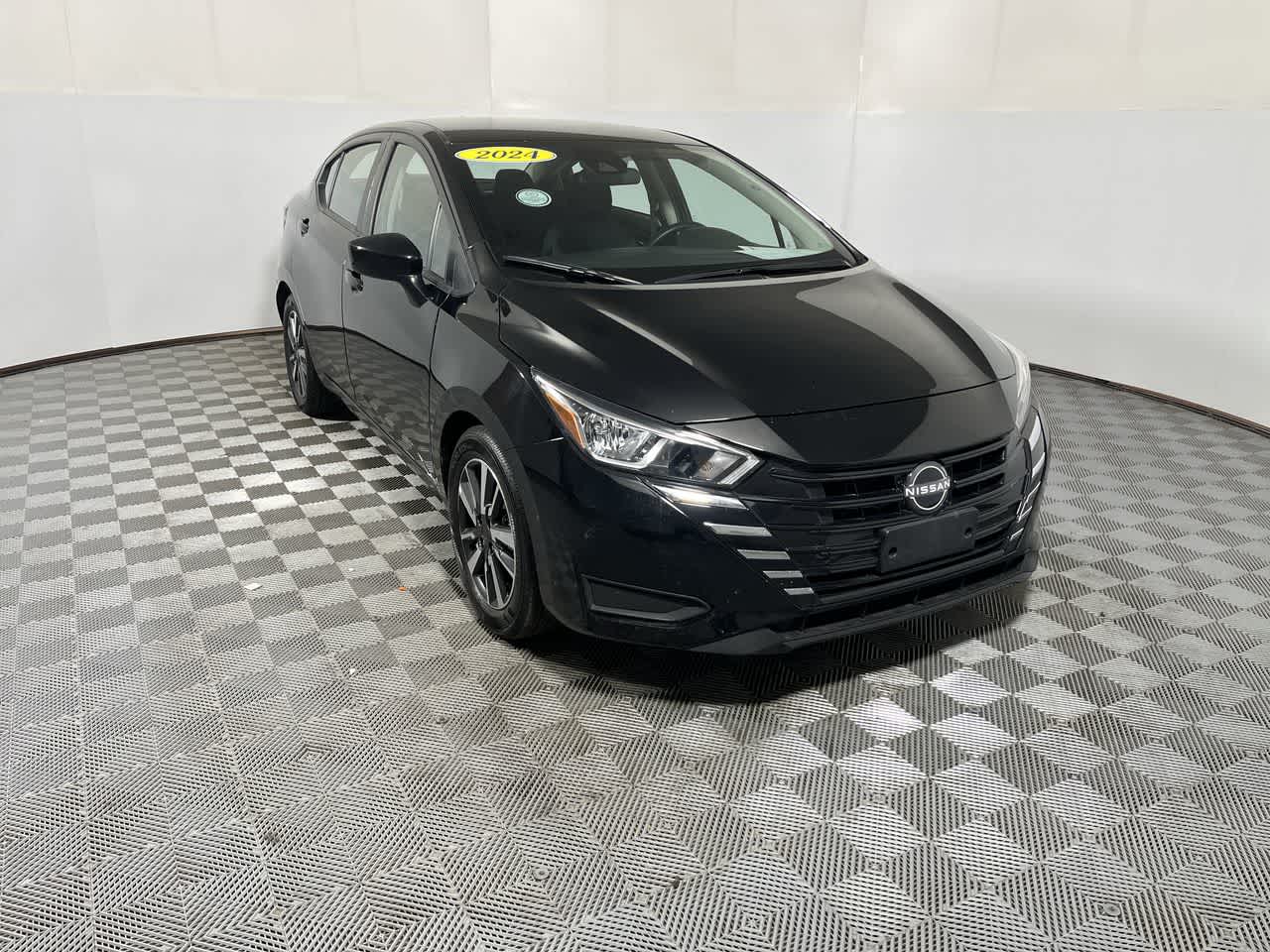 2024 Nissan Versa SV