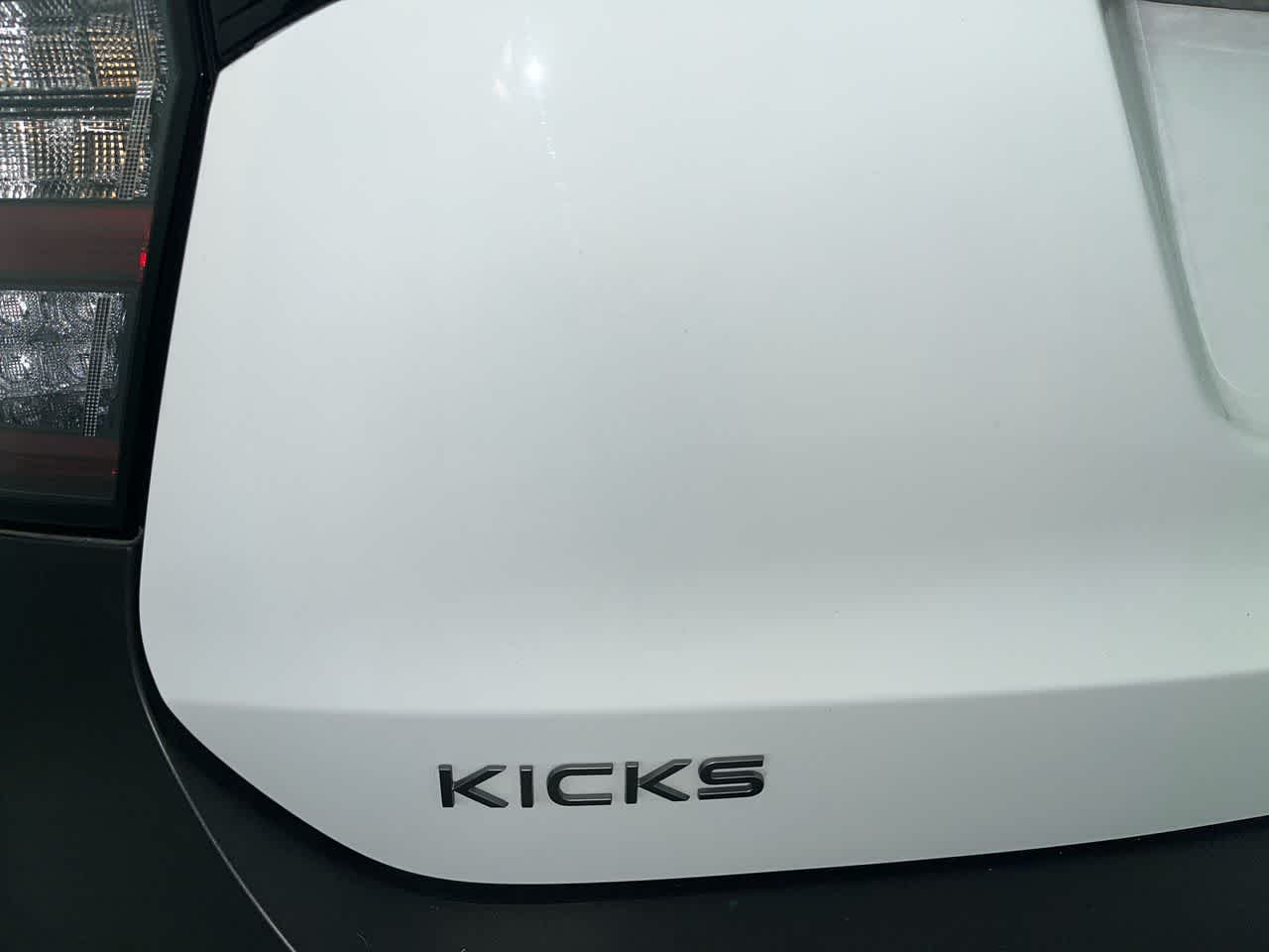2025 Nissan Kicks S