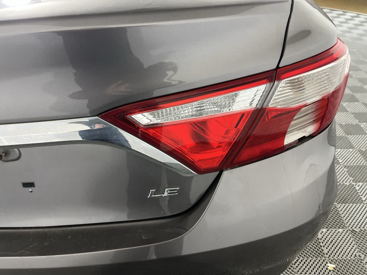 2015 Toyota Camry SE