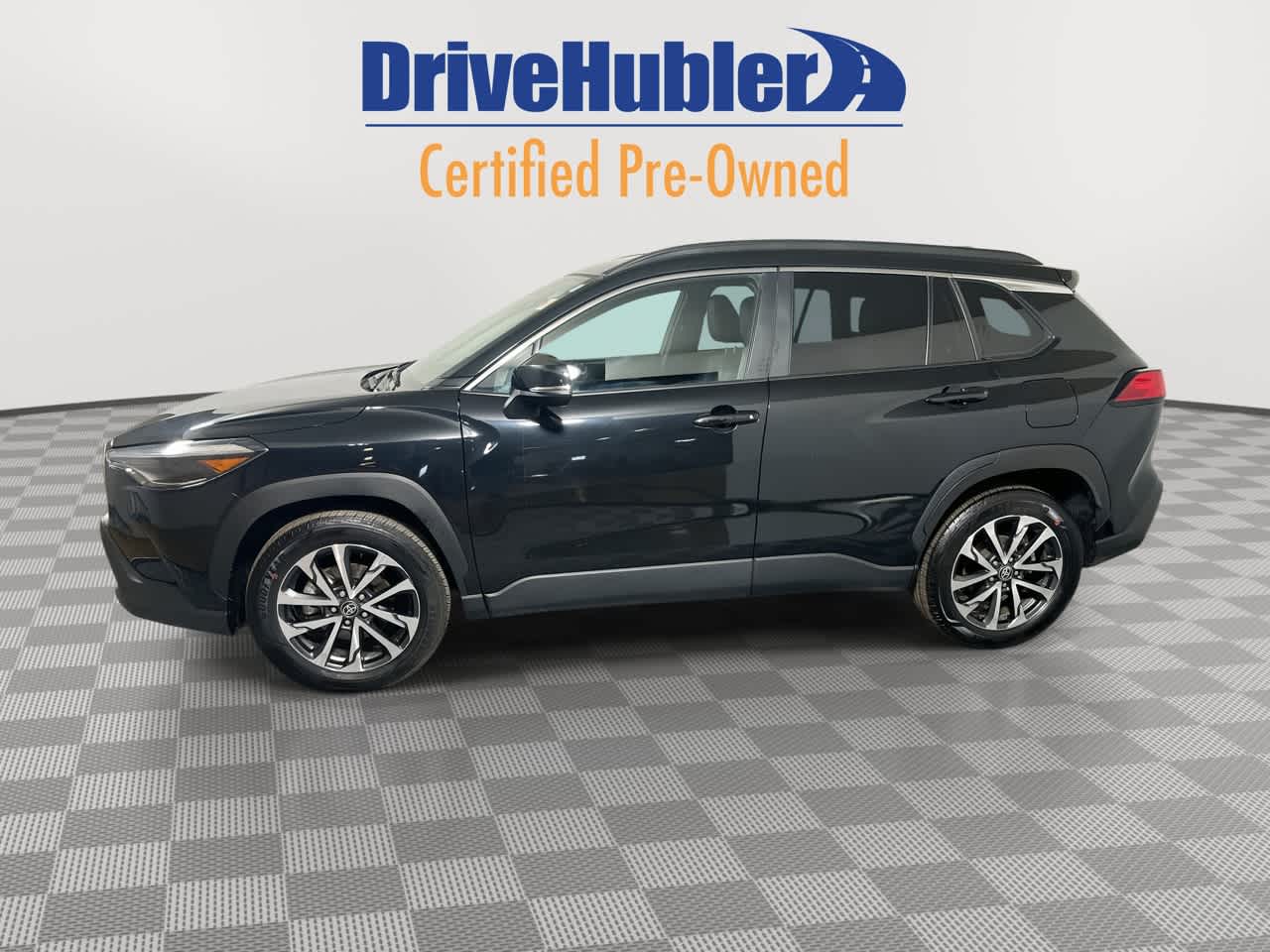 2025 Toyota Corolla Cross XLE