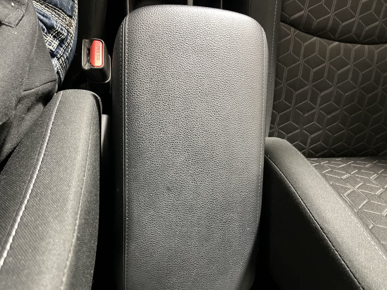 2025 Mitsubishi Outlander Sport ES