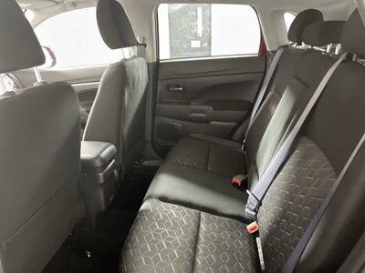 2025 Mitsubishi Outlander Sport LE